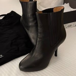 VINCE BLACK LEATHER BOOTS